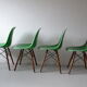 Lot de 4 chaises vertes par Charles et Ray Eames pour Herman Miller