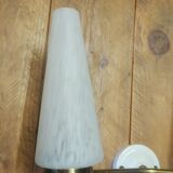 Double wall sconce in brass, porcelain and speckled glass 1950