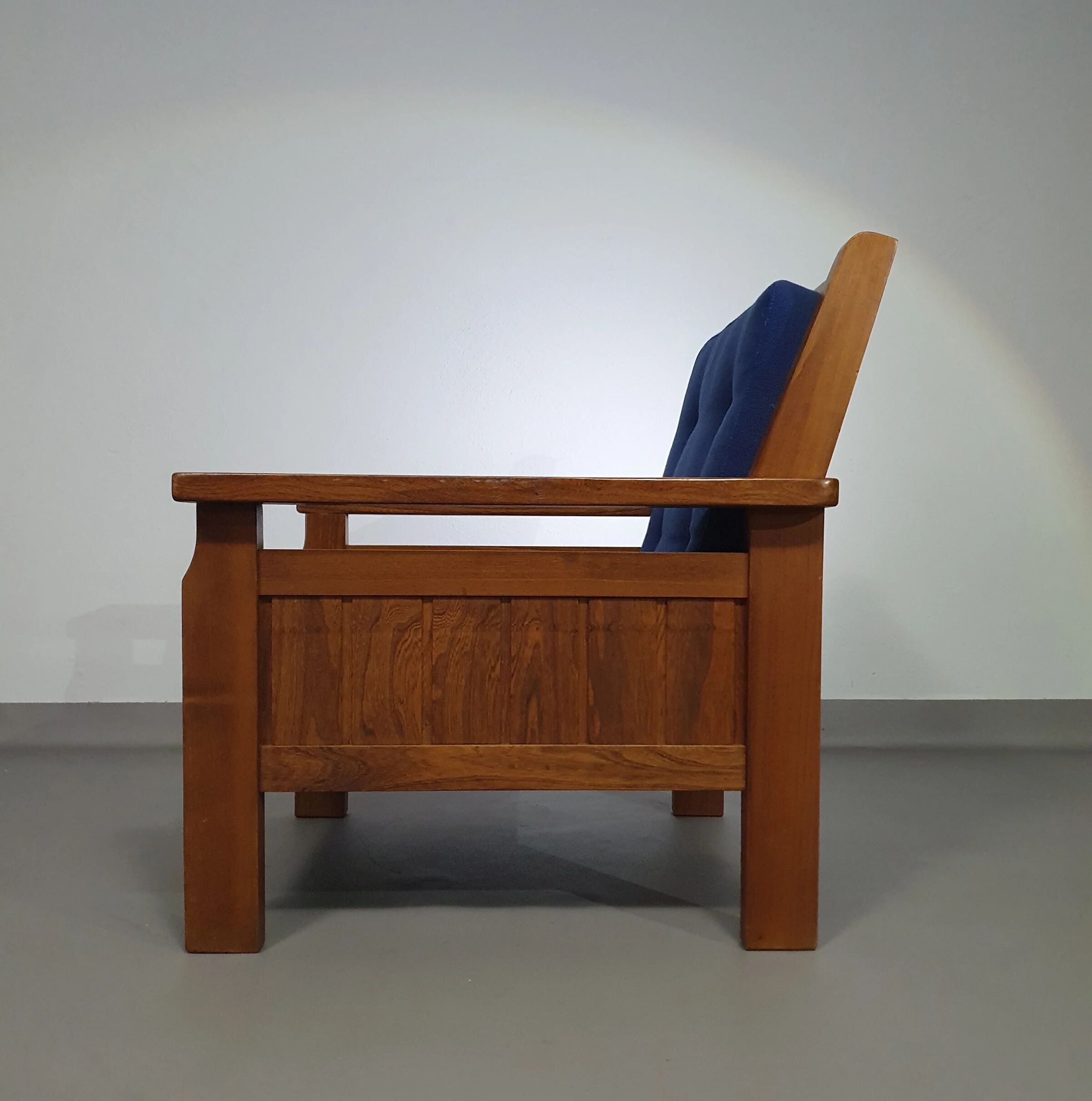 2 brutalist lounge chairs - 1960s