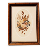 Bouquet frame of dried flowers