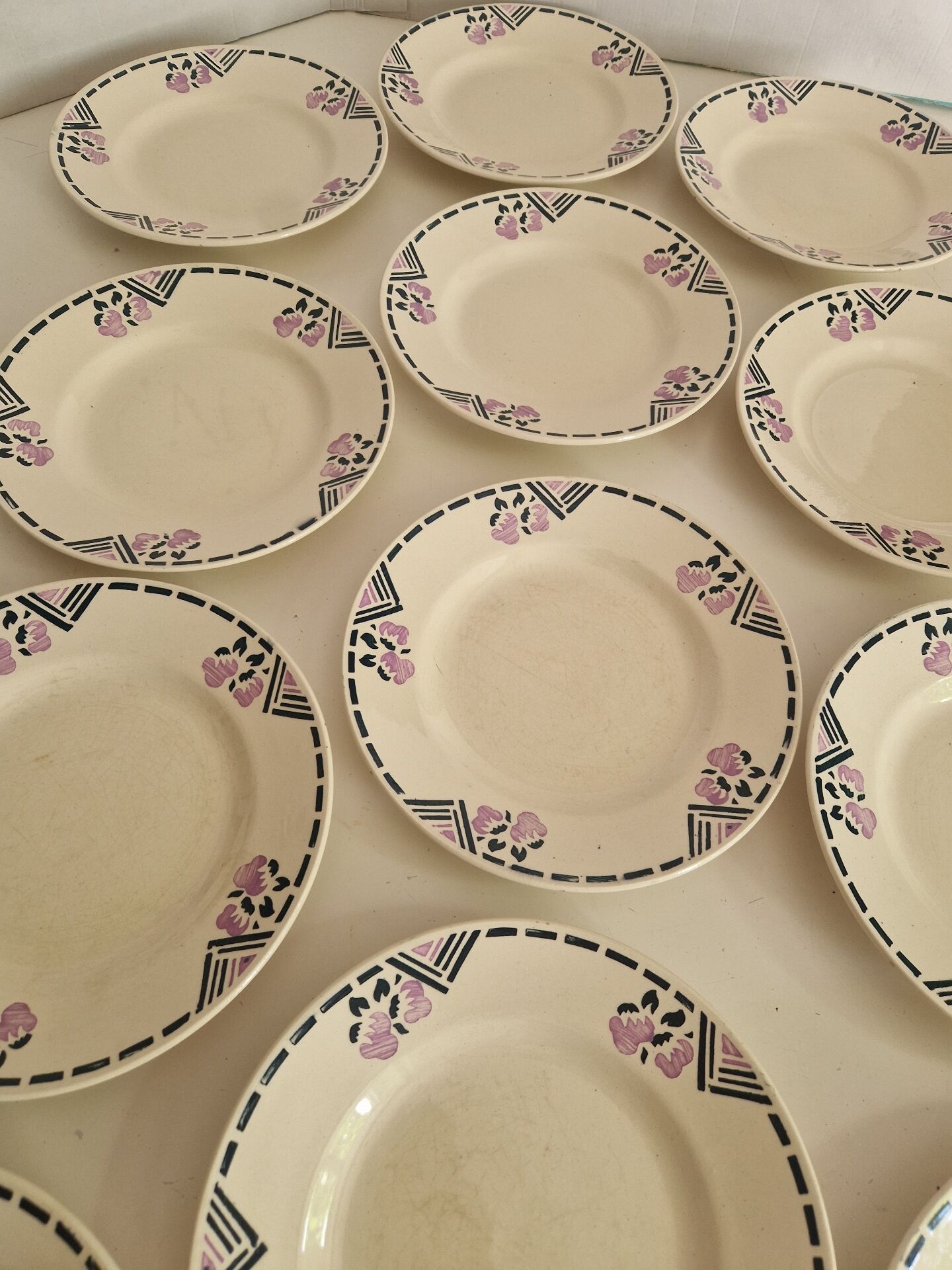 Set of 12 Dessert Plates Model Tunis