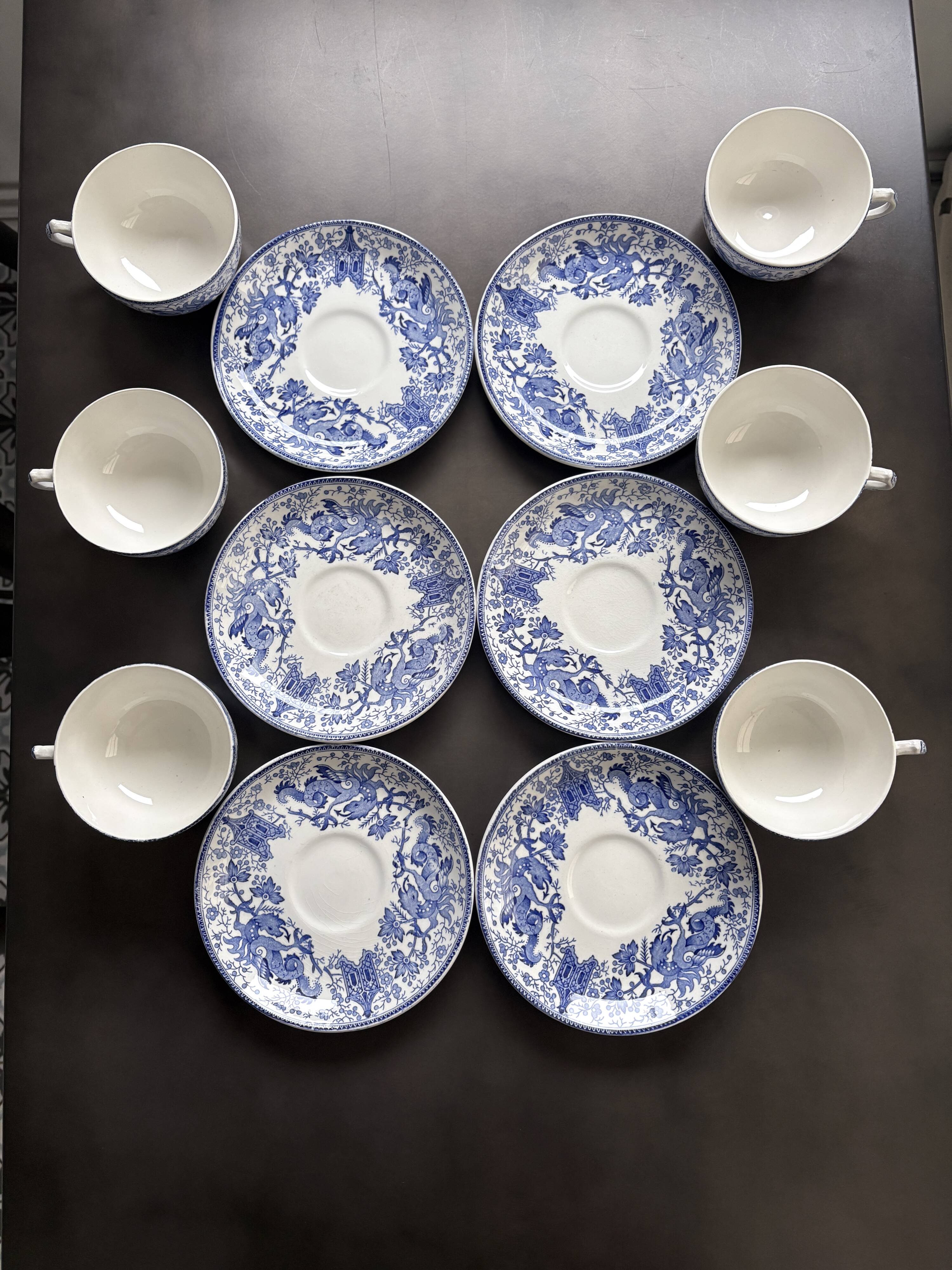 Service de 6 Grandes Tasses Dragon Boch