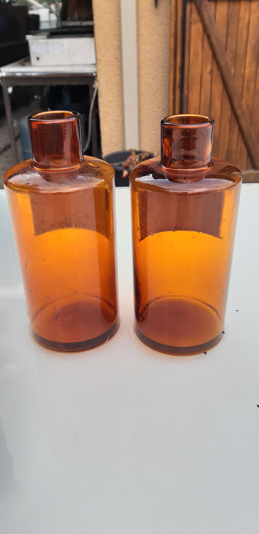 Pair of bottles at pharmacy glass labels porcelain 19th