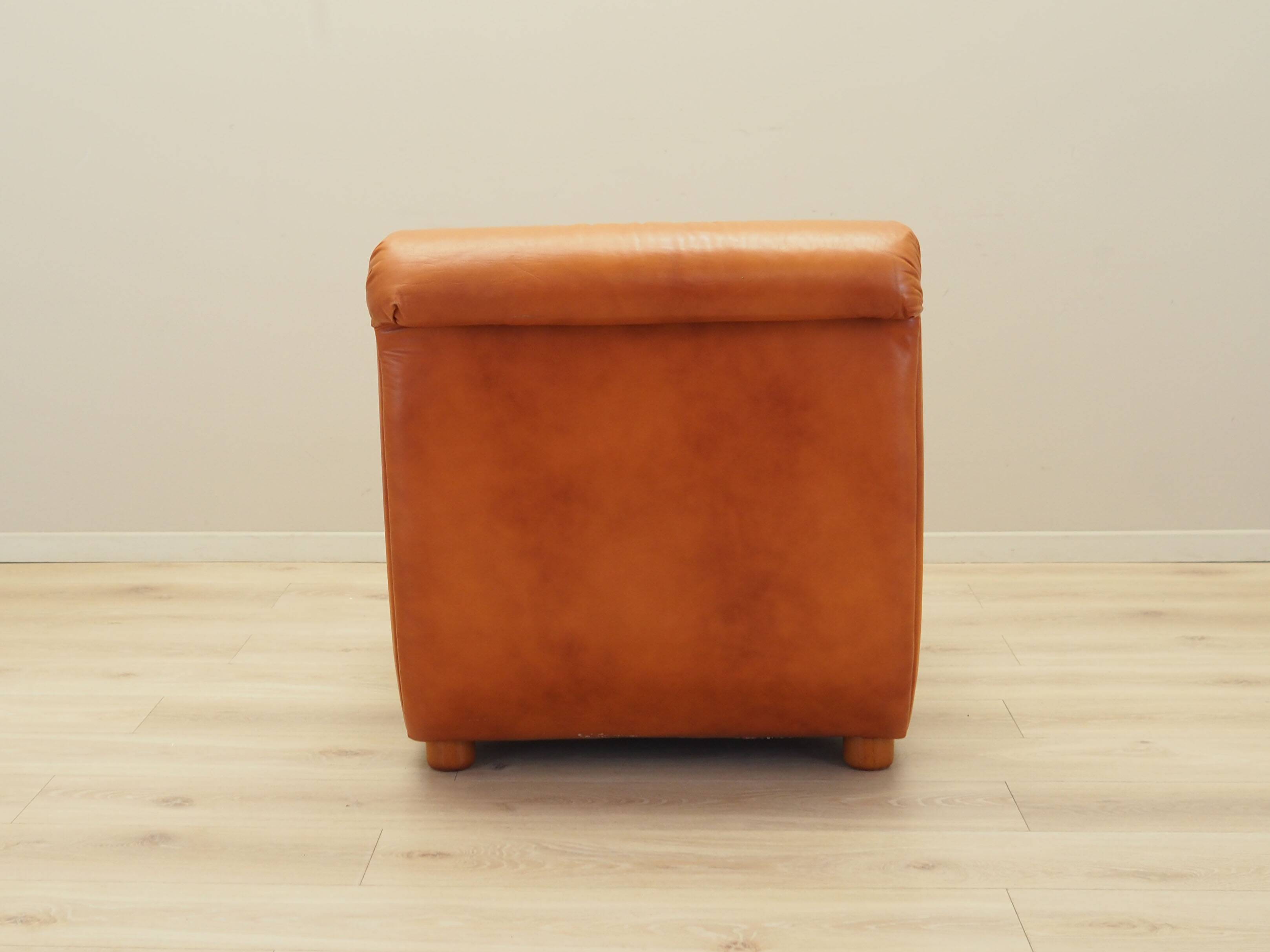 Red armchair, Italian design, 1970s, production: Italy