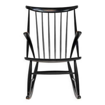 Fauteuil à bascule "IW3" par Illum Wikkelsø