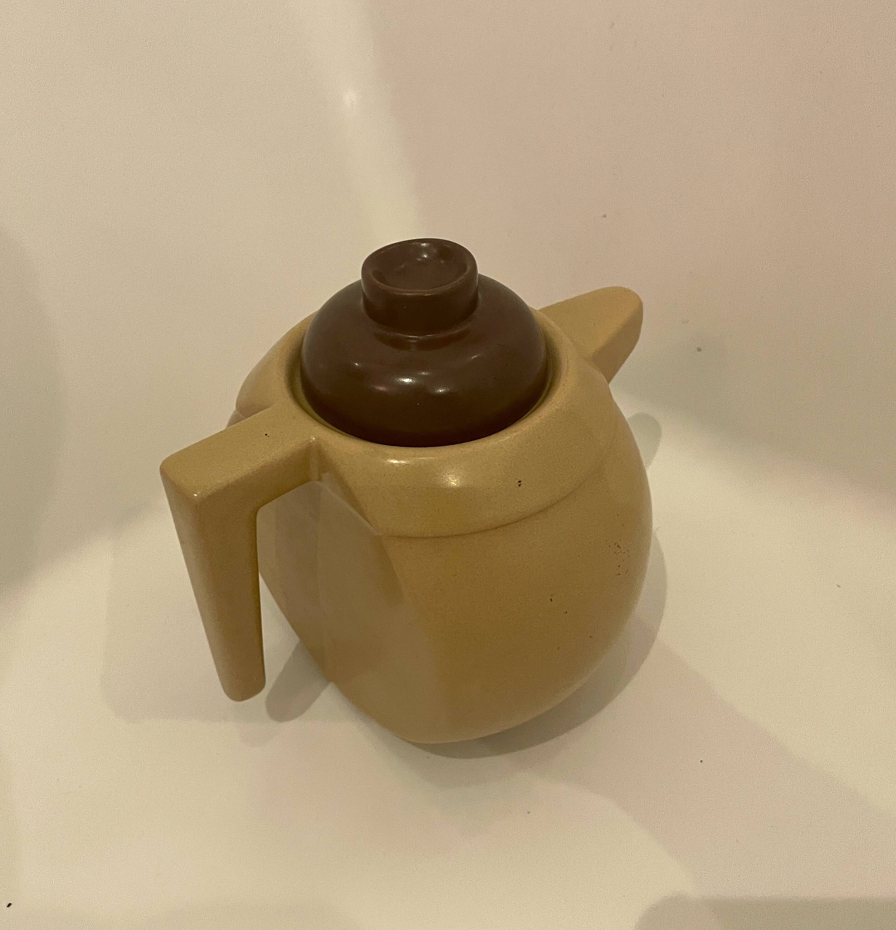Théière / cafetière vintage en grès – Design moderniste années 70 –