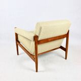 Vintage beige boucle loop armchair, 1970s