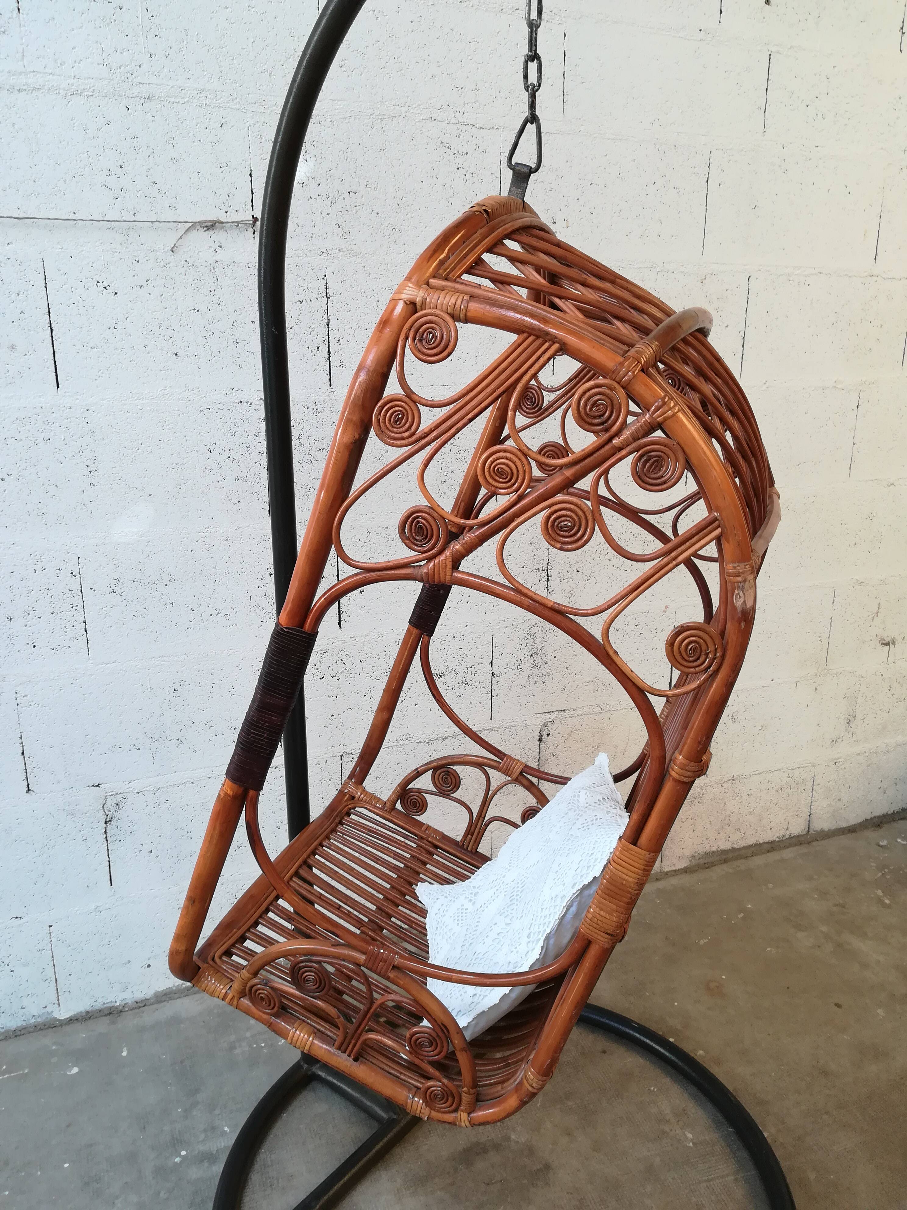 Vintage rattan hanging chair in perfect condition