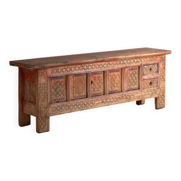 Antique carved polychrome low cabinet in fir – Xinjiang, around 1900