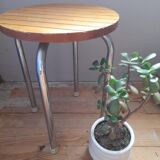Tabouret 4 pieds tubulaire  assise bois strié, vintage
