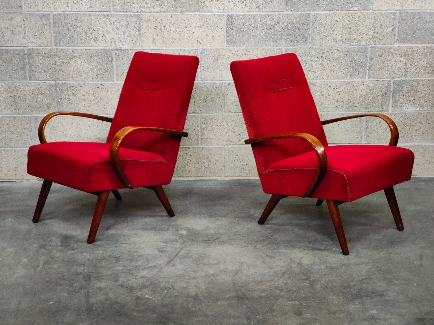 Pair of armchairs 6952 by Jaroslav Smidek for Ton, ex Czechoslovakia