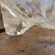 Coupe sur pied en verre moulé 50's