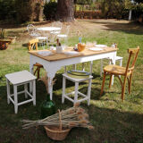 Farm table