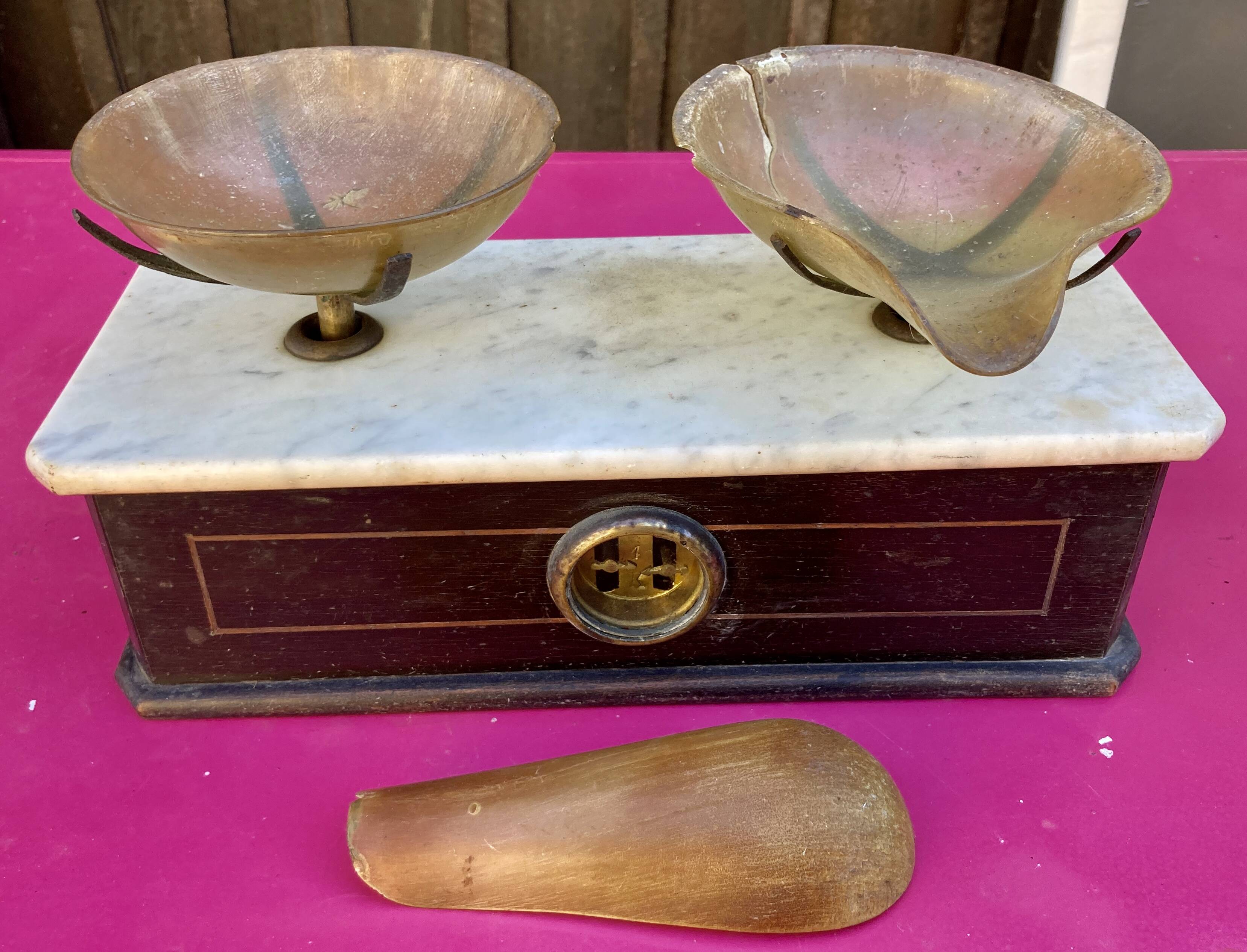 Old tobacco scale, or Apothecary horn trays