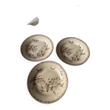 Trio of Onnaing plates with bindweed motif