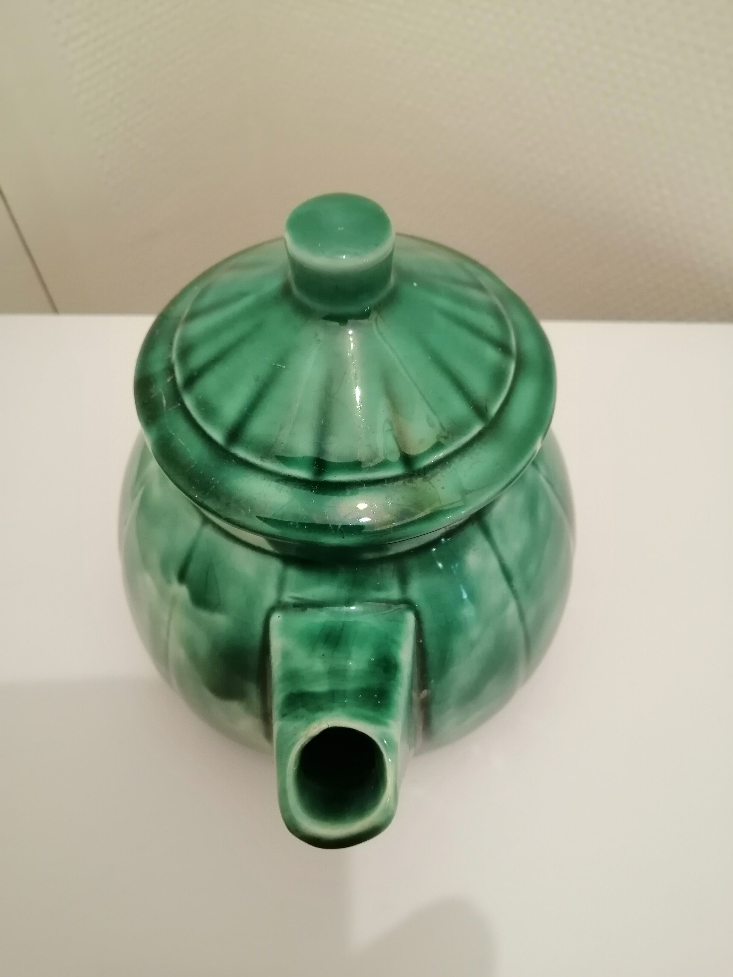 Theiere in vintage ceramic