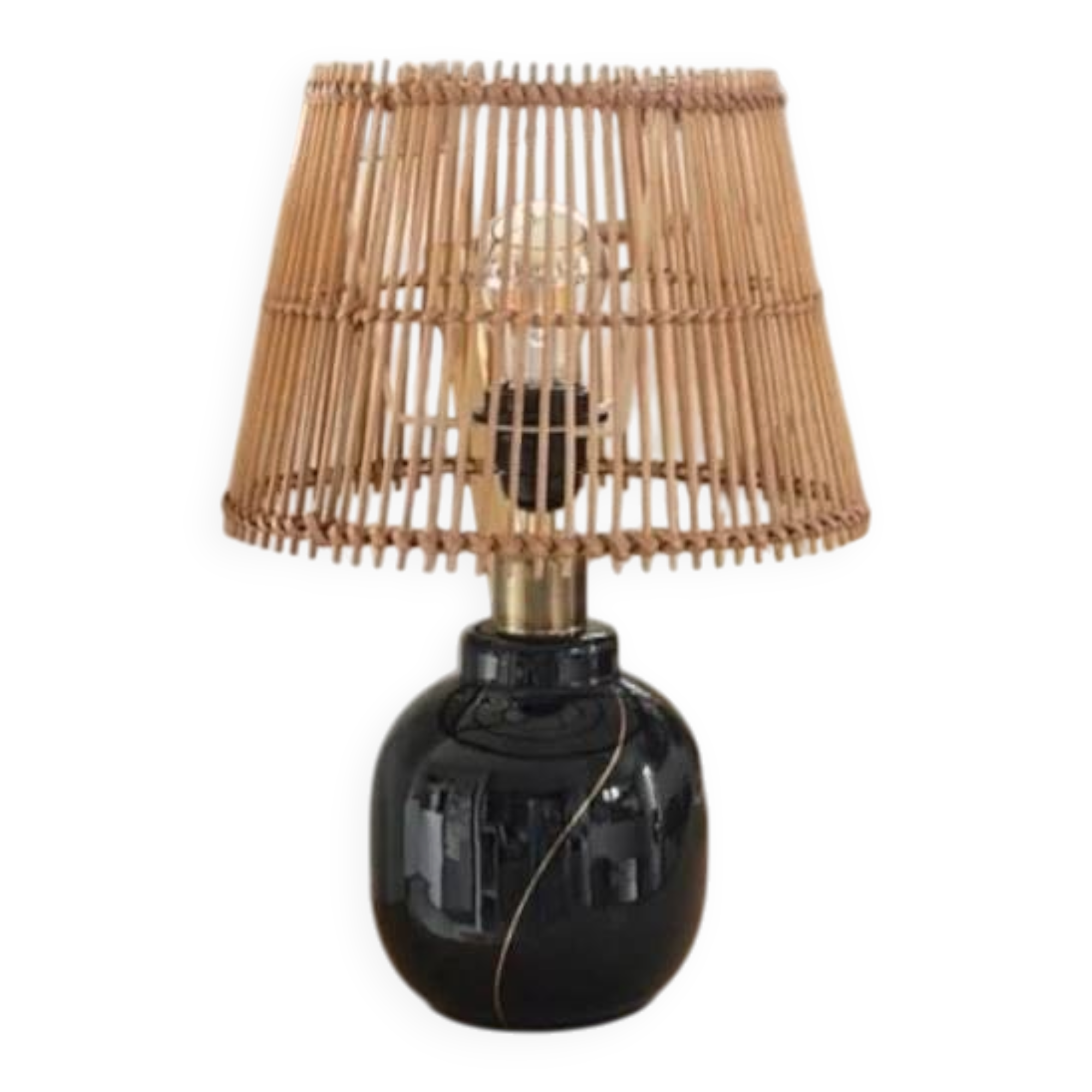 Black table lamp & rattan