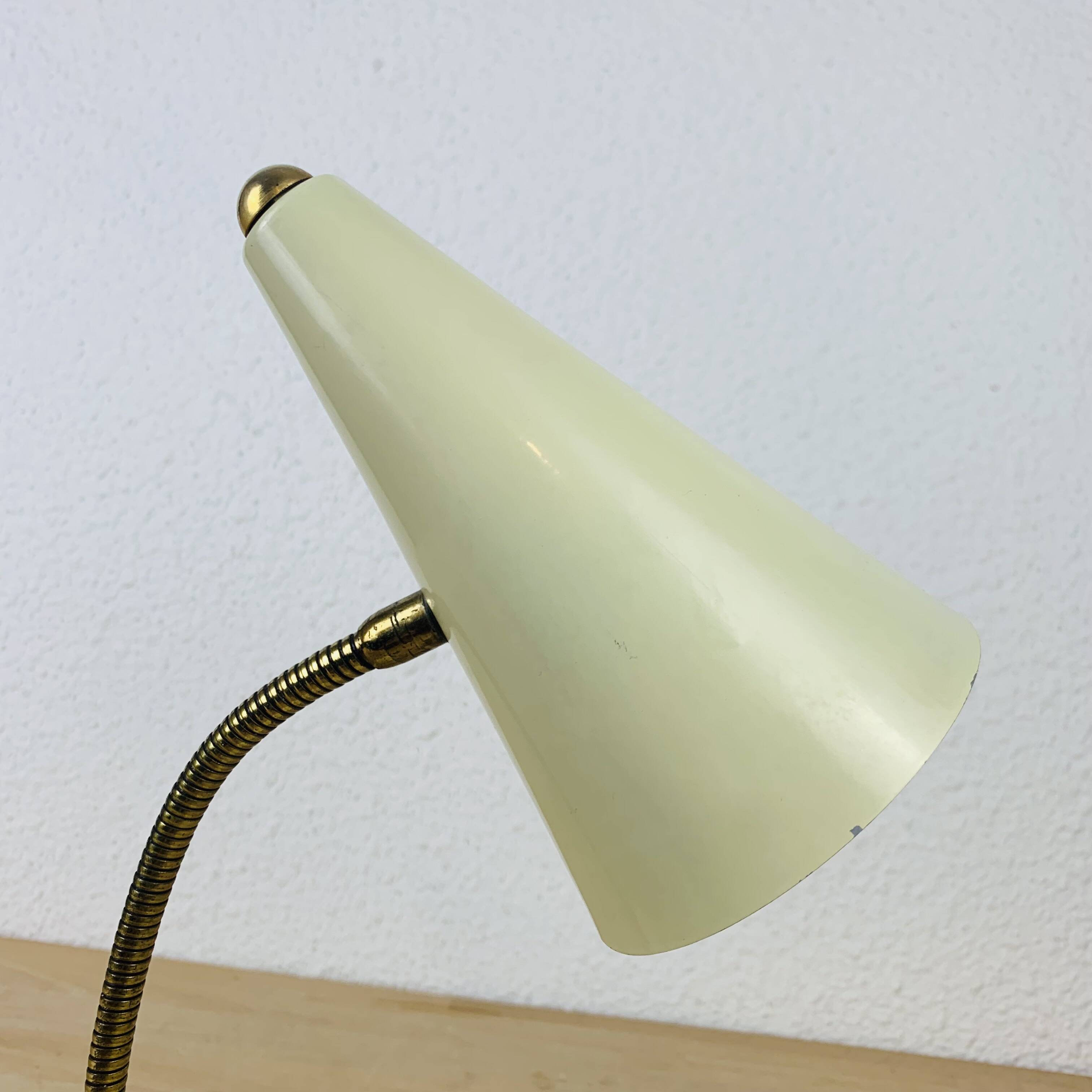 Lampe cocotte années 50 métal