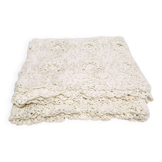 Crochet bedspread