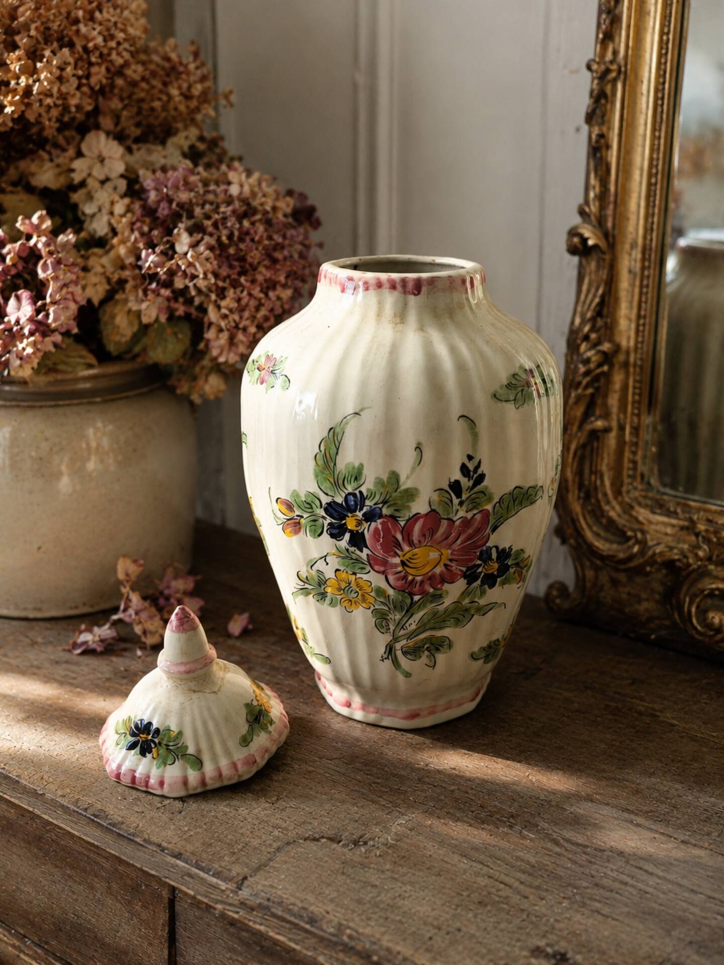 vase