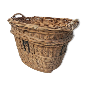 Large laundry basket