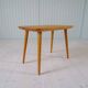Table basse moderne du milieu du siècle en pin Suède 1940s