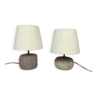 Pair of brutalist lamps in pink stoneware and wool lampshade, 1970