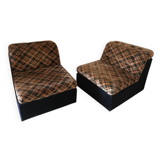 Pair of vintage pop lounge chairs from the 1970s-1980s