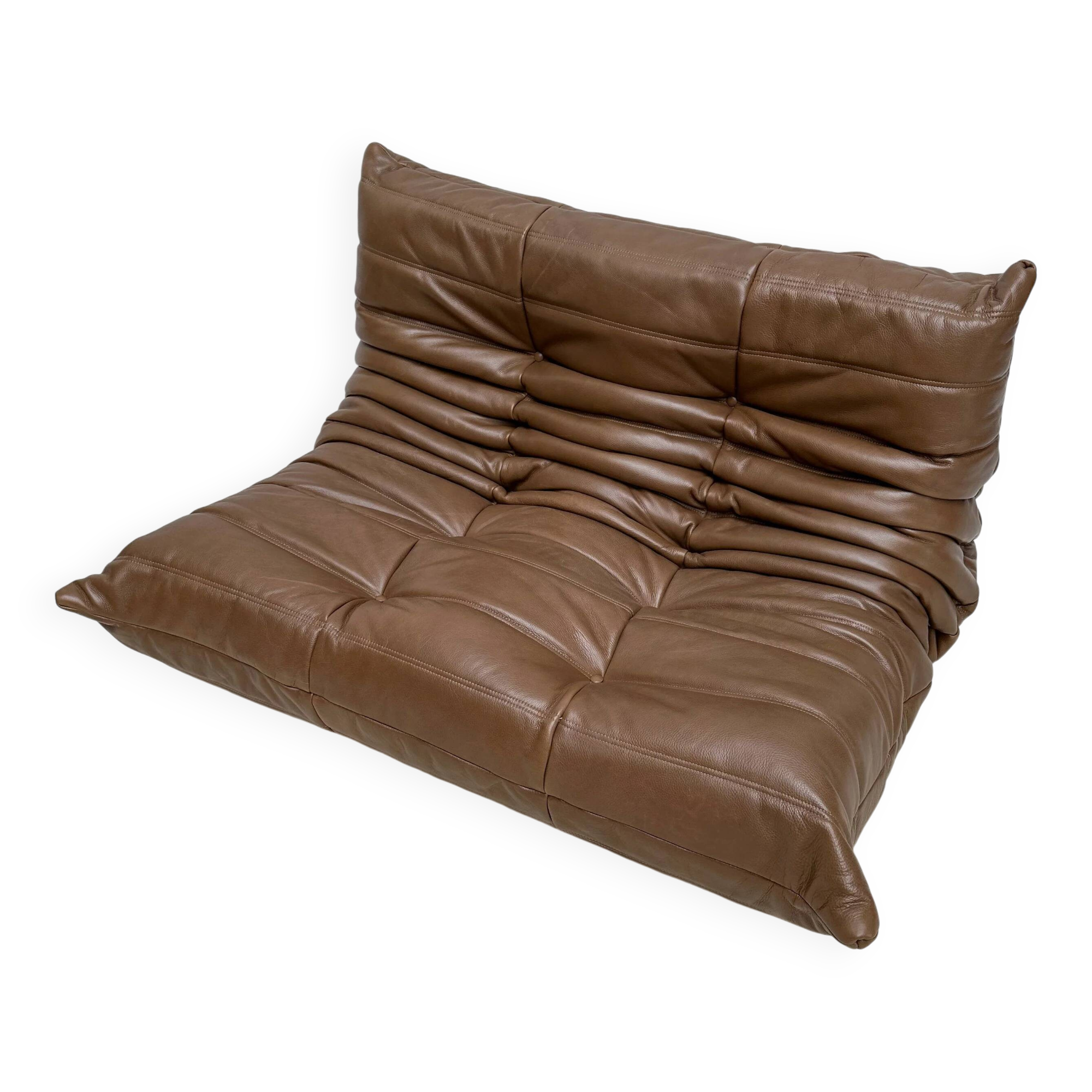 Vintage original leather Togo 2-seater by Michel Ducaroy for Ligne Roset