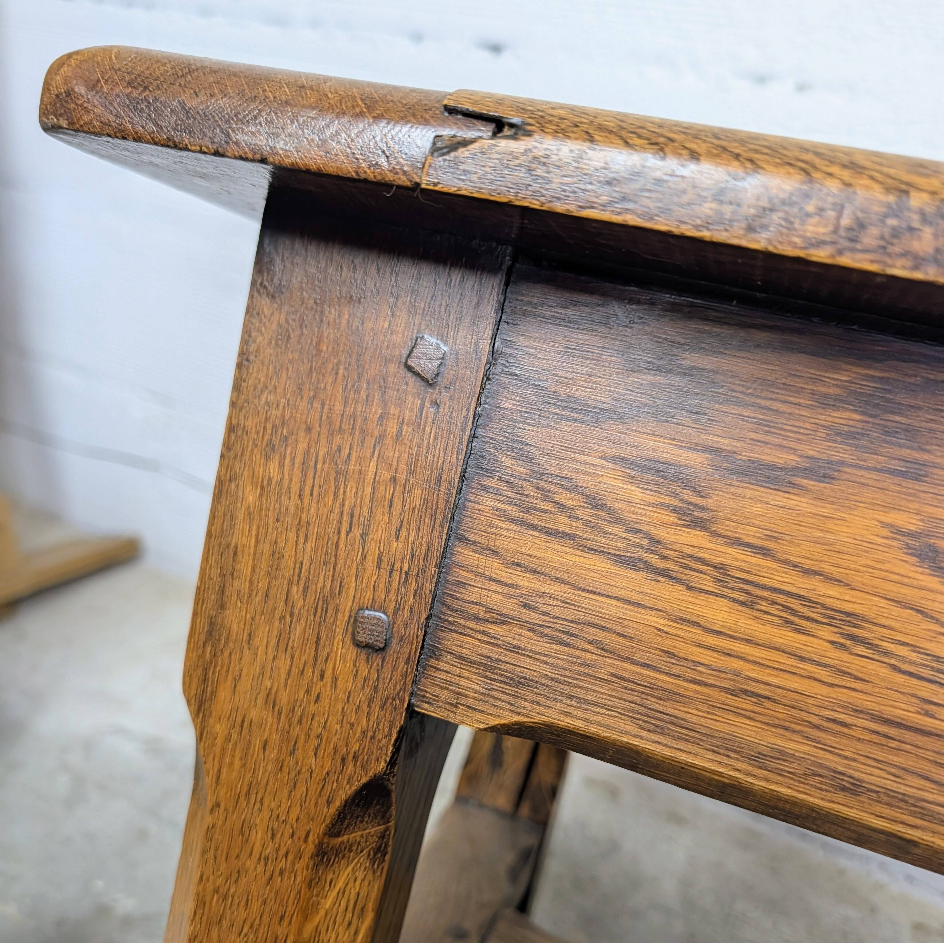 Farmhouse coffee table in solid oak