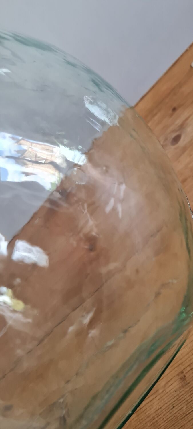 Demijohn in blown glass