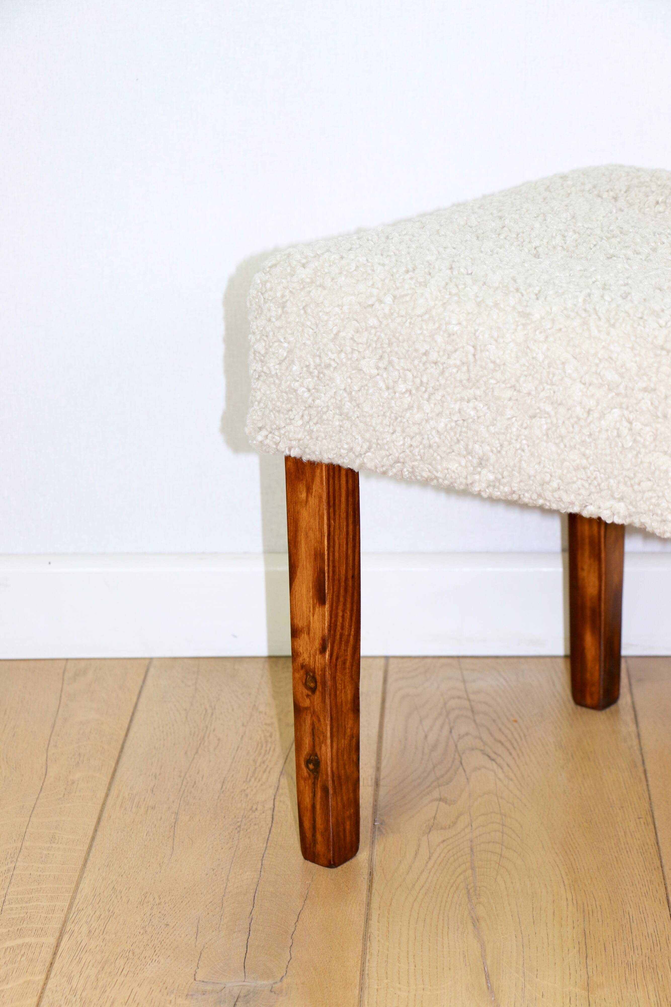 Beautiful vintage bench from the 90s - beige boucle long hair