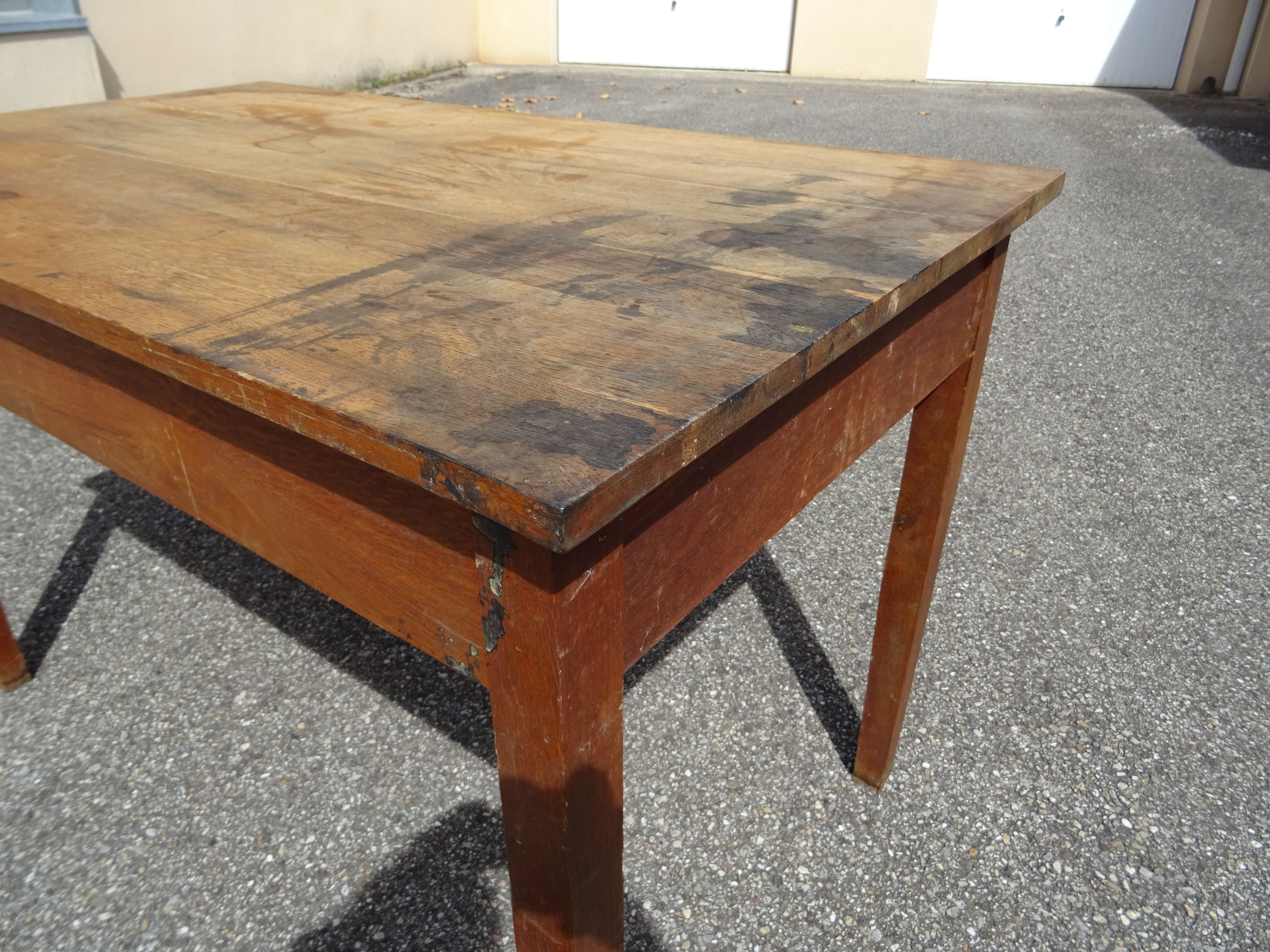 Country farmhouse table with 2 drawers