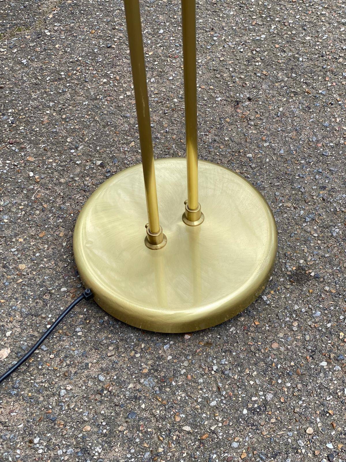 Vintage Italian design gold halogen floor lamp with double spotlight dome.
