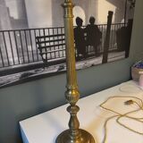Lamp base