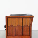 Art Deco 2.5-Seater Leather Sofa