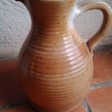 Carafe en grès vintage