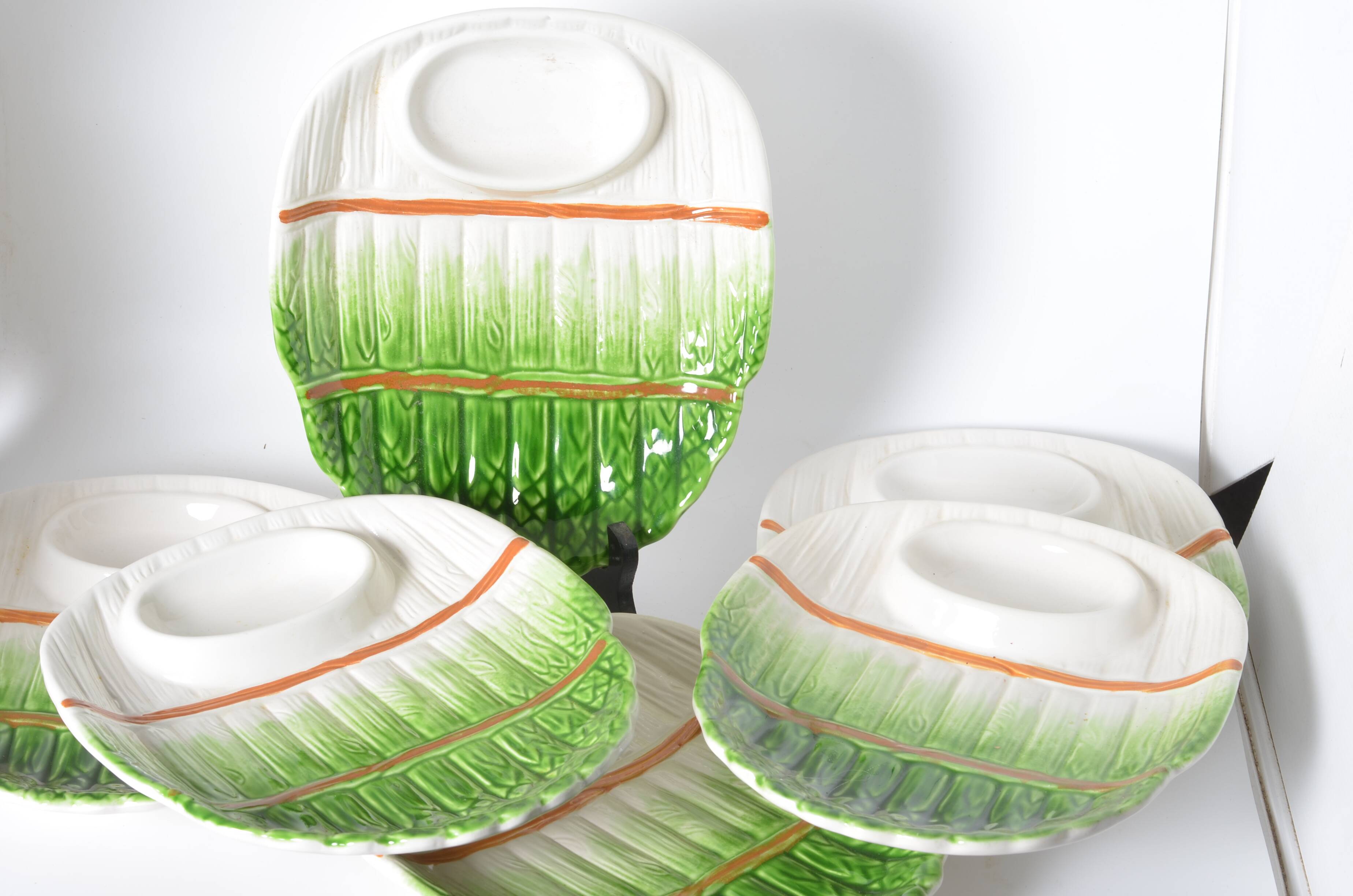 Asparagus slushie dinner plates