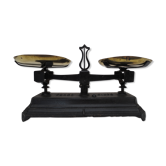 Balance ancienne type roberval force  1 kg