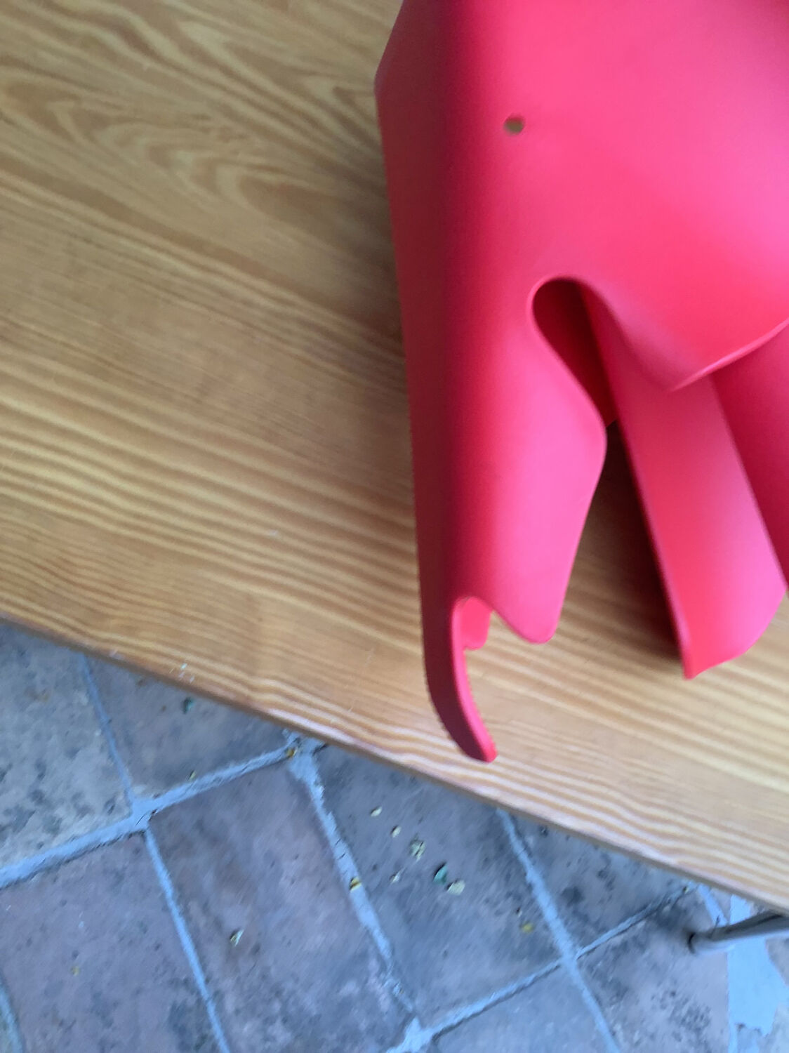 Elephant plastic stool