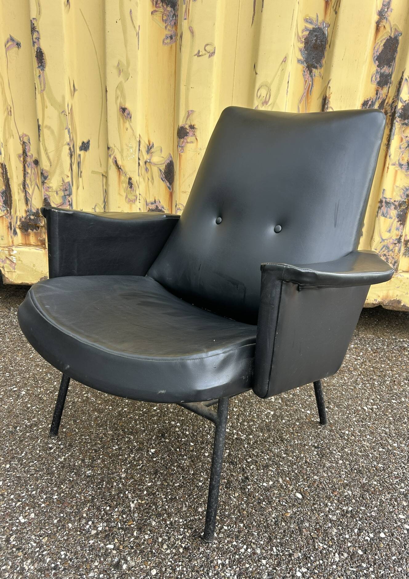 SK660 armchair by Pierre Guariche, Steiner edition
