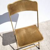 Chaise opéra pliante dorée
