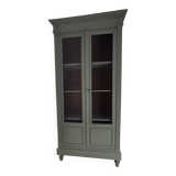Armoire vitrée parisienne