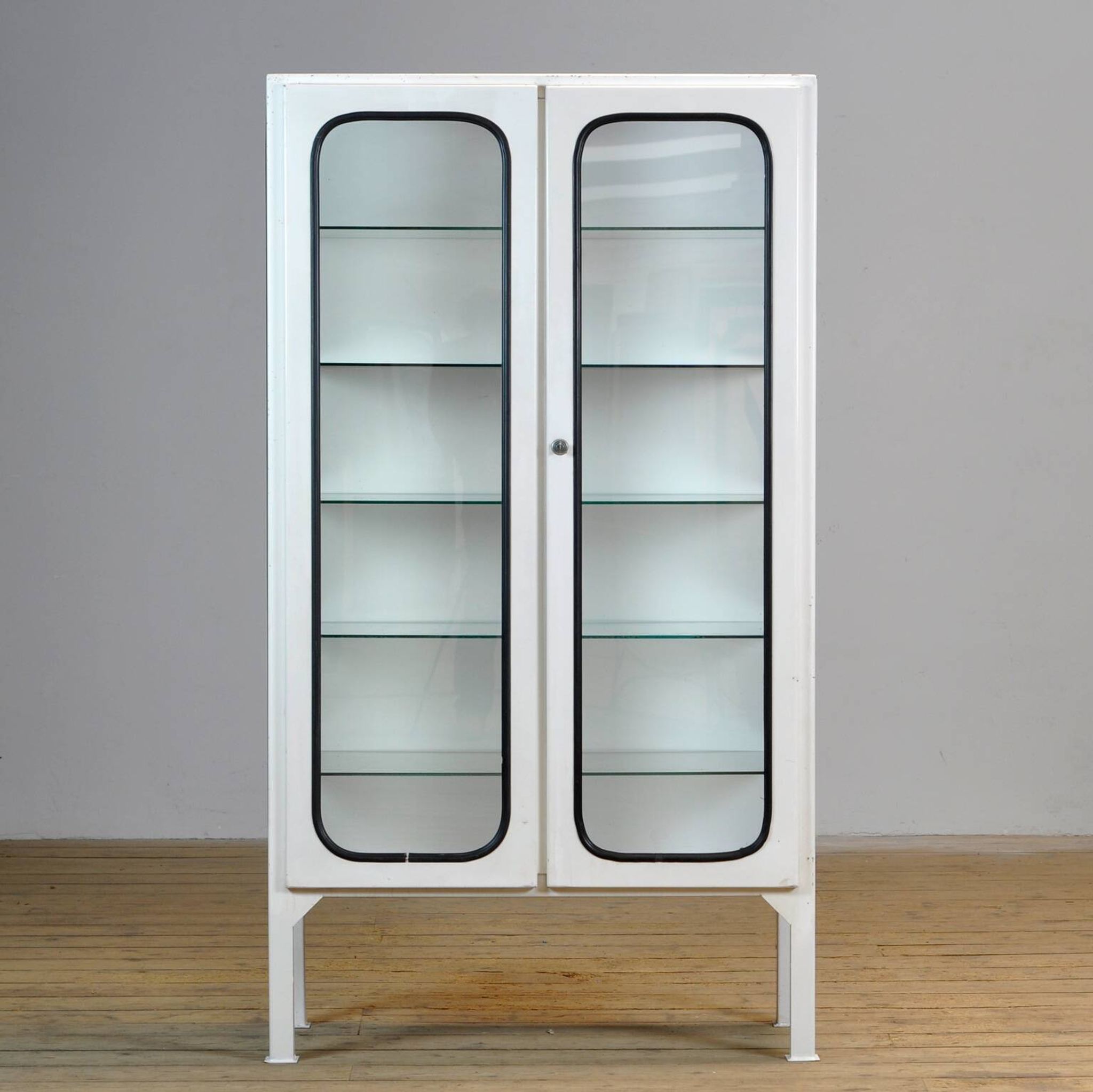 Armoire à pharmacie vintage en fer et verre, années 1970