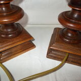 Pair of feet of walnut lamps