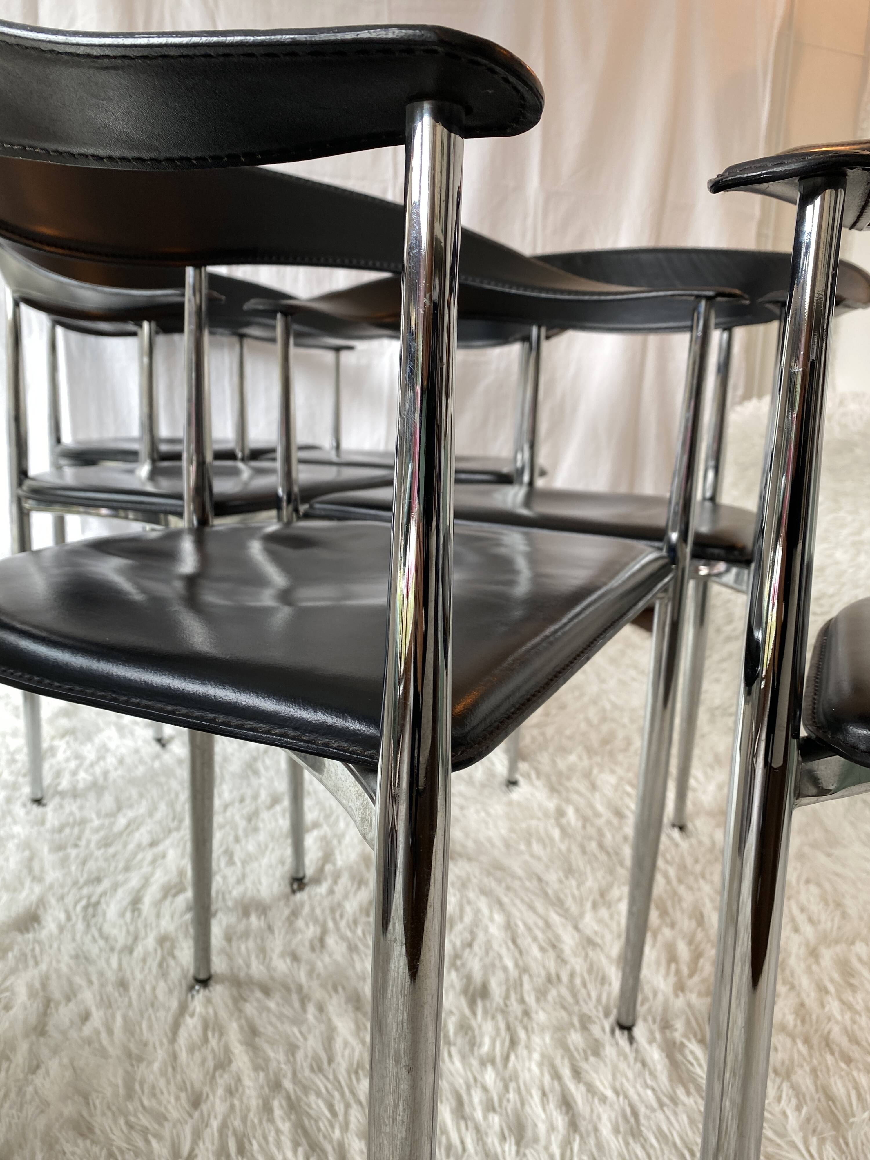 Set of 6 vintage arper chrome leather chairs