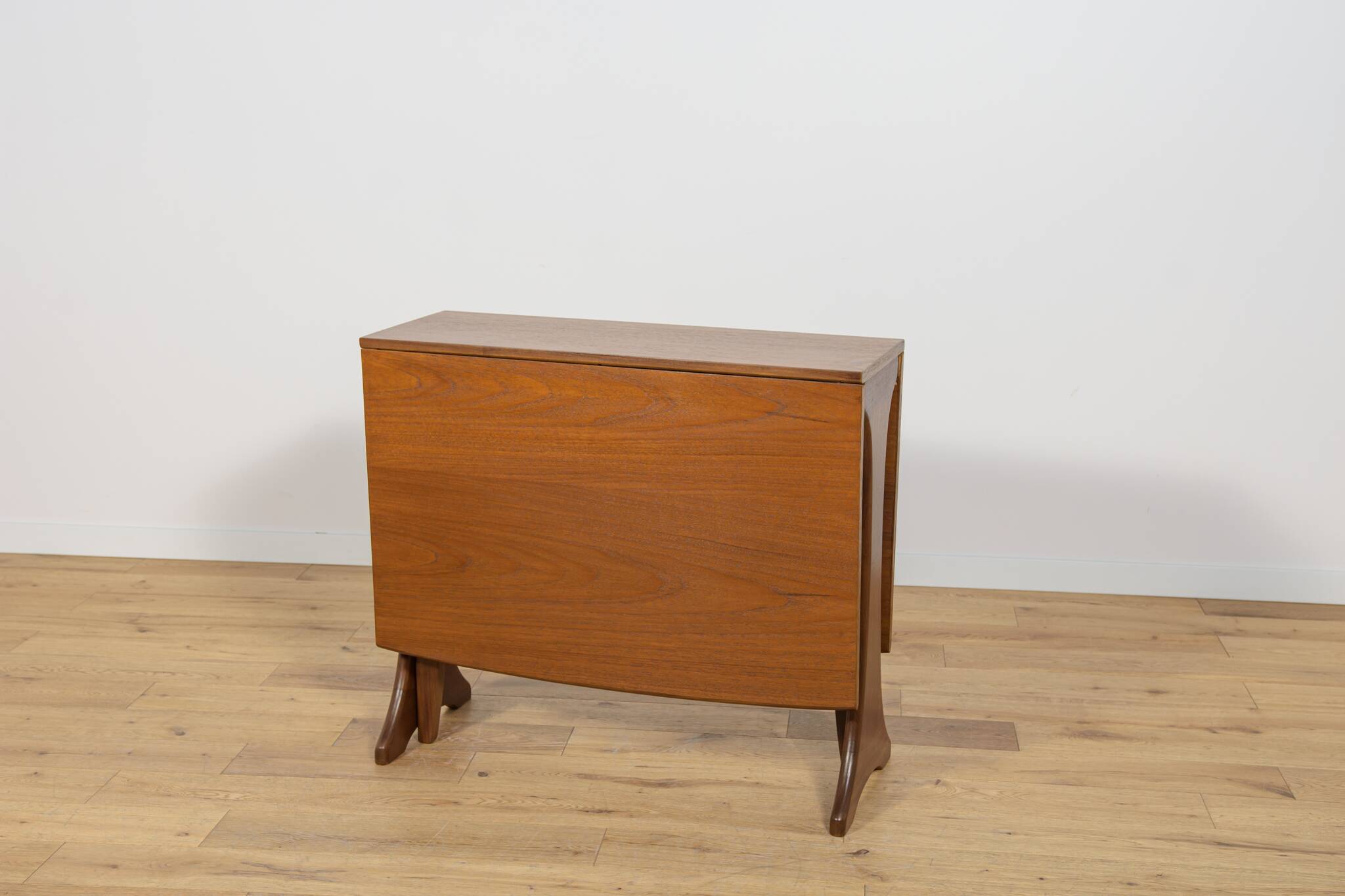 Mid-Century Teak Extendable Dining Table from G-Plan, 1960s