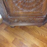 Walnut corner cabinet (notch)