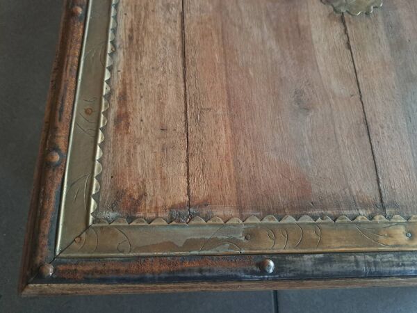 Table basse à thé ancienne