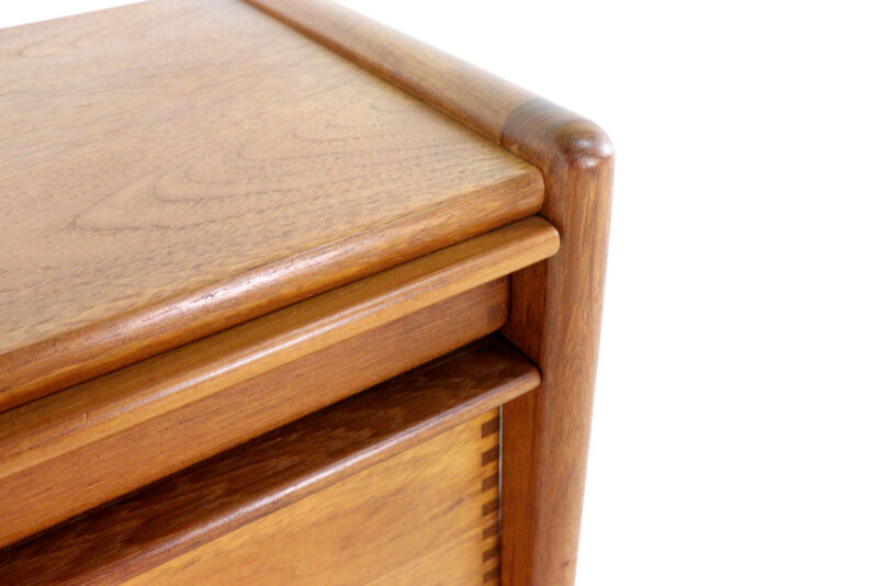 Table d'appoint Aksel Kjersgaard chariot n° 709 - design danois